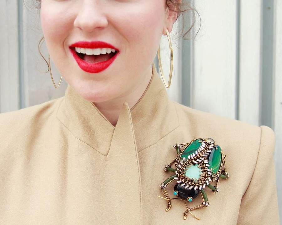 Brooch Styling Tips for Formal and Semi-Formal Events
