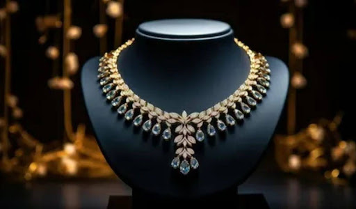 luxury gold necklace
