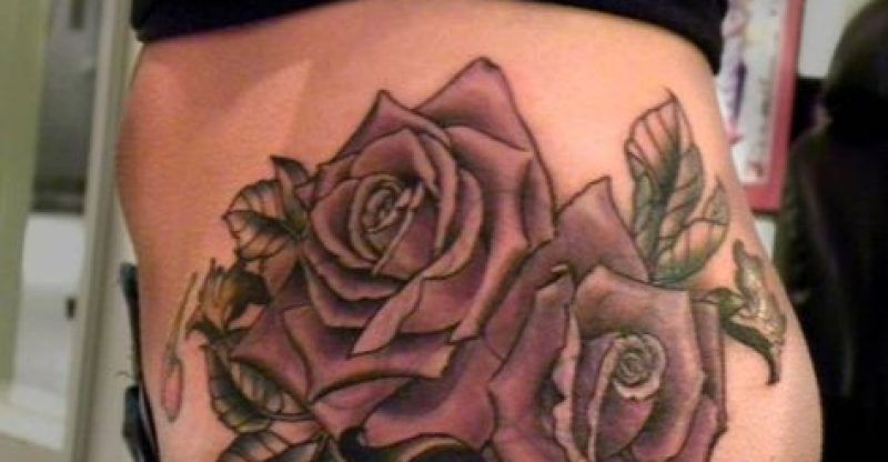 tattoo stretch marks