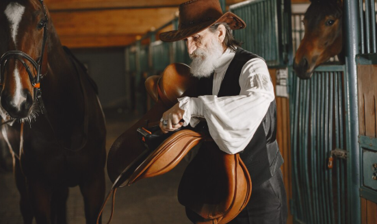 What to Check Before Choosing a Bates GP Saddle for Sale?