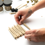 Why Hand-rolled Pre-Rolls Are Ideal for Low-Waste Cannabis Use